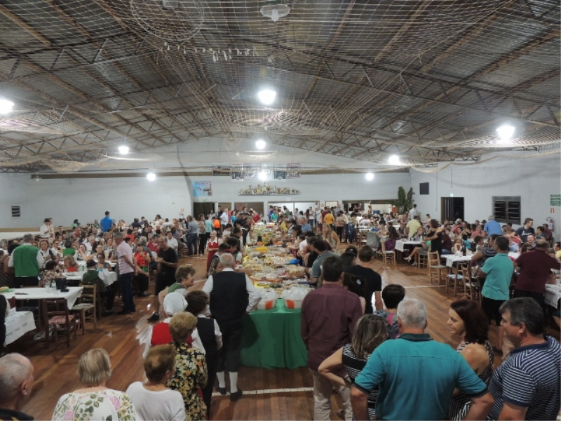 Filó Italiano abriu a programação da Semana do Município de Porto Mauá